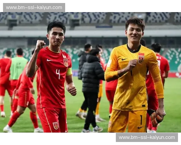 龙啸中原还是雄鹰突围?中国VS吉尔吉斯斯坦:一场关乎尊严与生死的绿茵博弈 龙啸中原还是雄鹰突围?中国VS吉尔吉斯斯坦:一场关乎尊严与生死的绿茵博弈